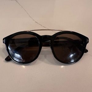 Tom Ford women’s sunglasses. Great condition